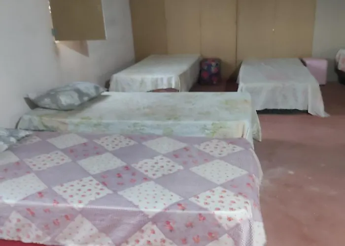 Ebora Afro Hostel